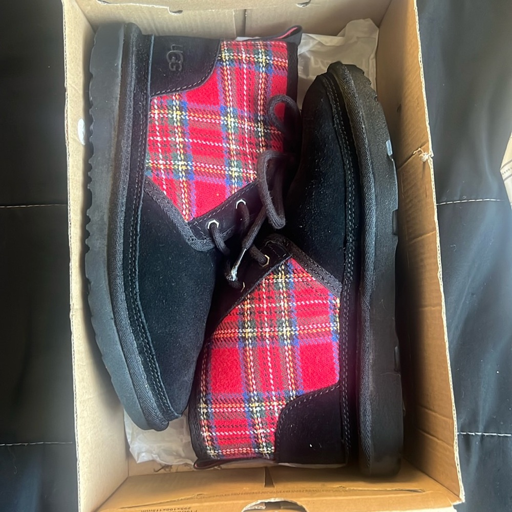 Youth Plaid Uggs (Size 4)